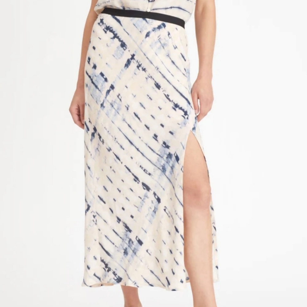 Sanctuary Blue and Cream Tie-Dye Midi Skirt